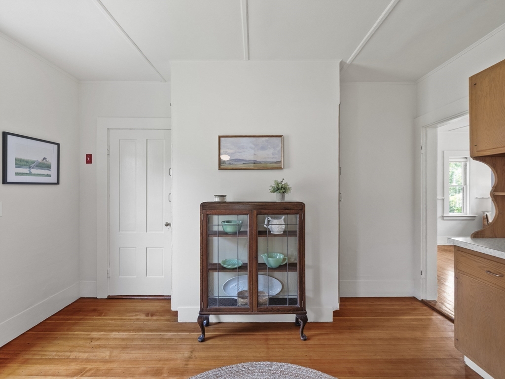 62 Crest Street Concord, MA 01742 - Photo 14 of 38