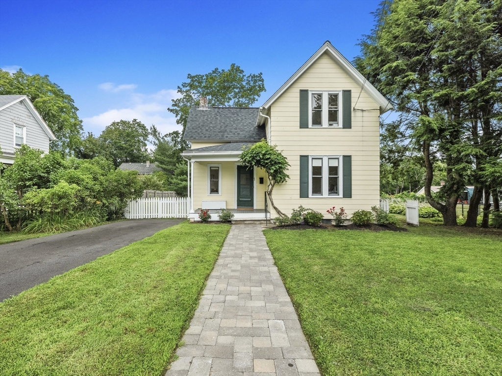 62 Crest Street Concord, MA 01742 - Photo 2 of 38