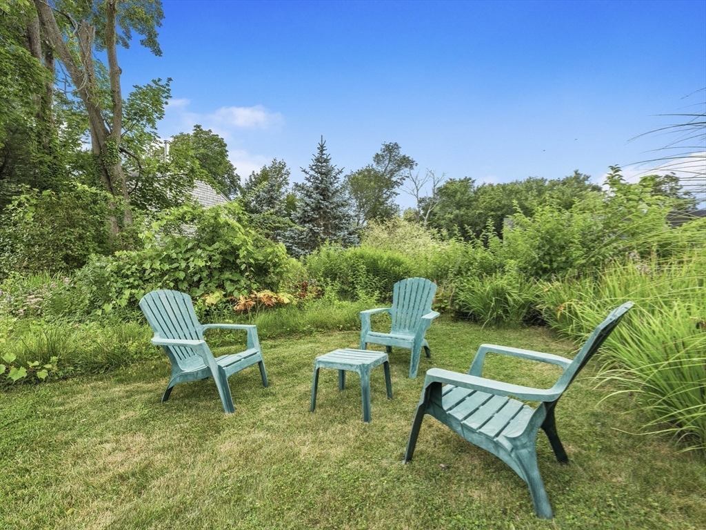 62 Crest Street Concord, MA 01742 - Photo 31 of 38