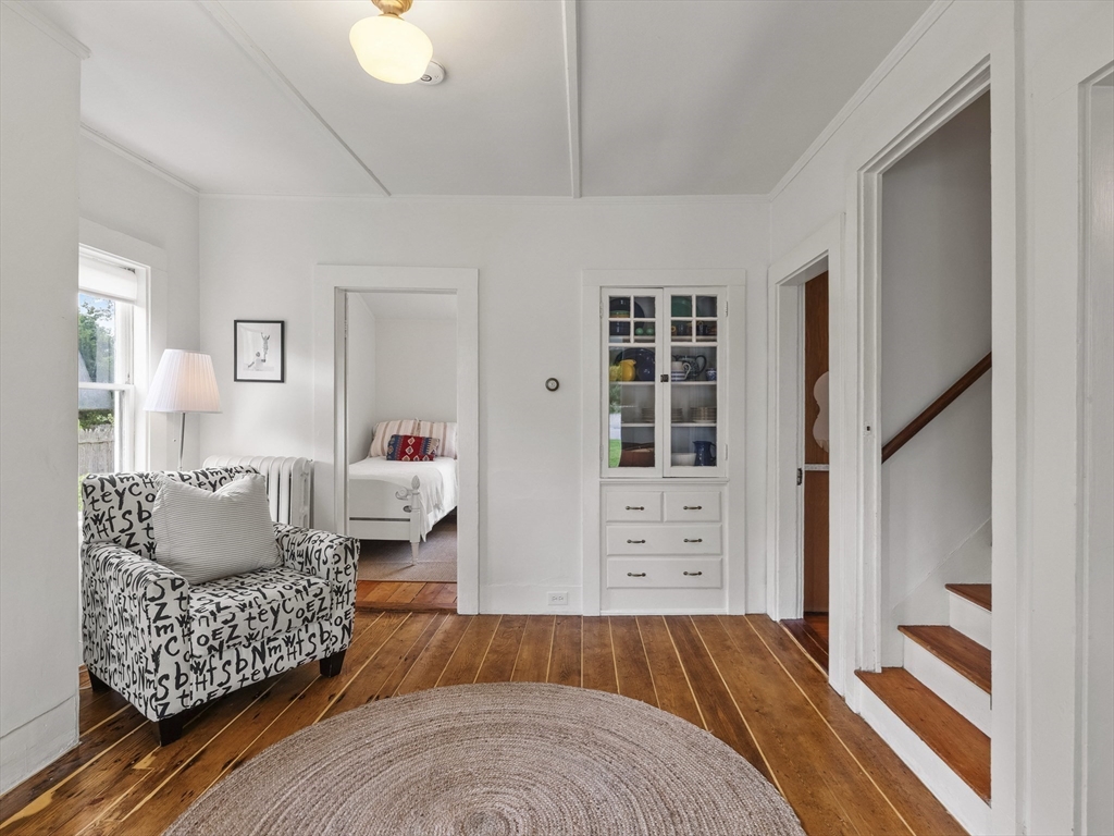 62 Crest Street Concord, MA 01742 - Photo 7 of 38