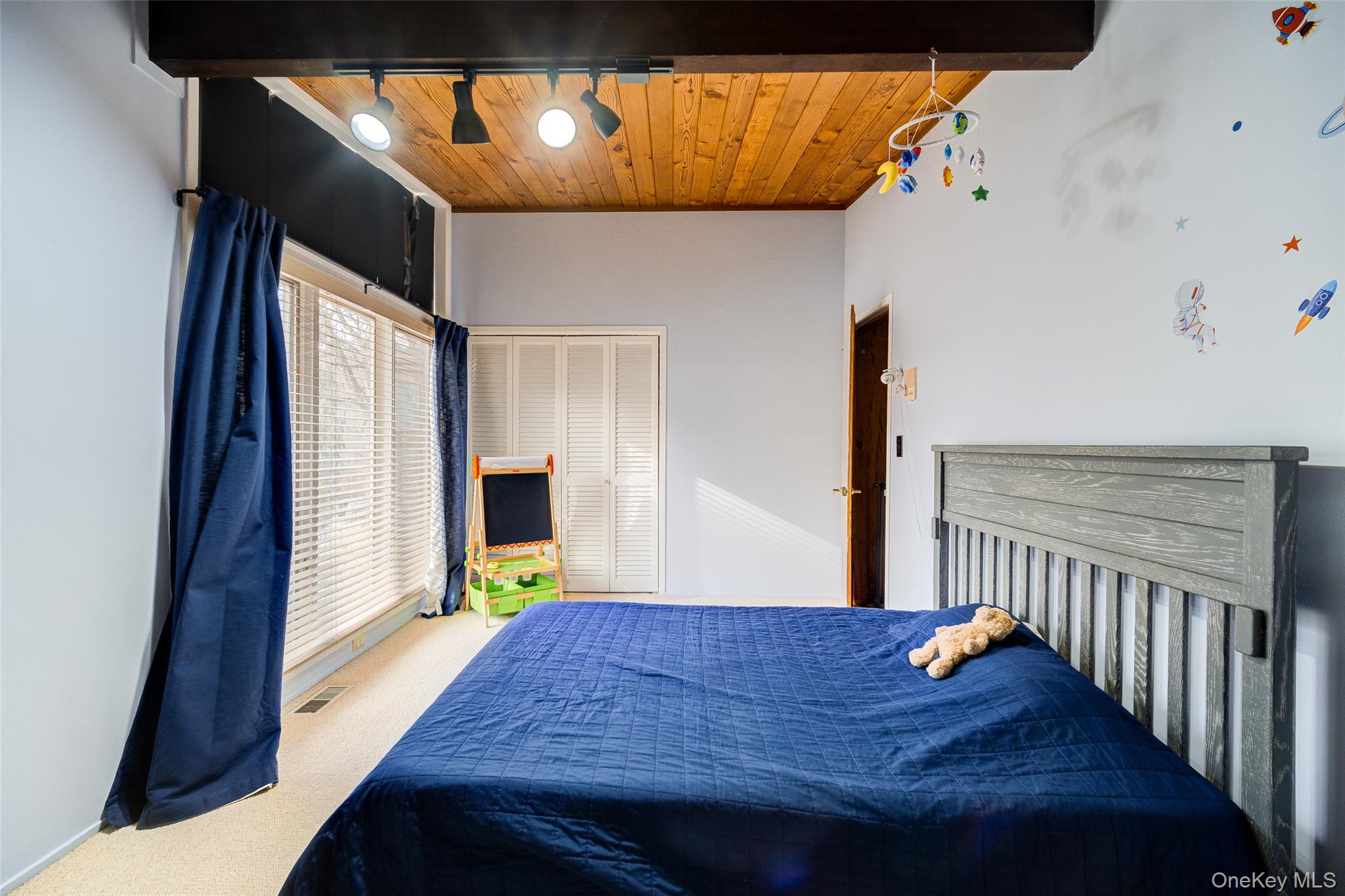 24 Spook Rock Road Suffern, NY 10901 - Photo 15 of 33