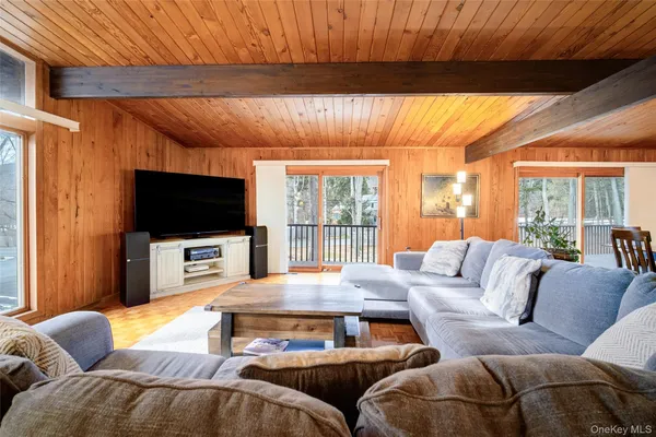 $899,000 | 24 Spook Rock Road, Suffern, NY 10901