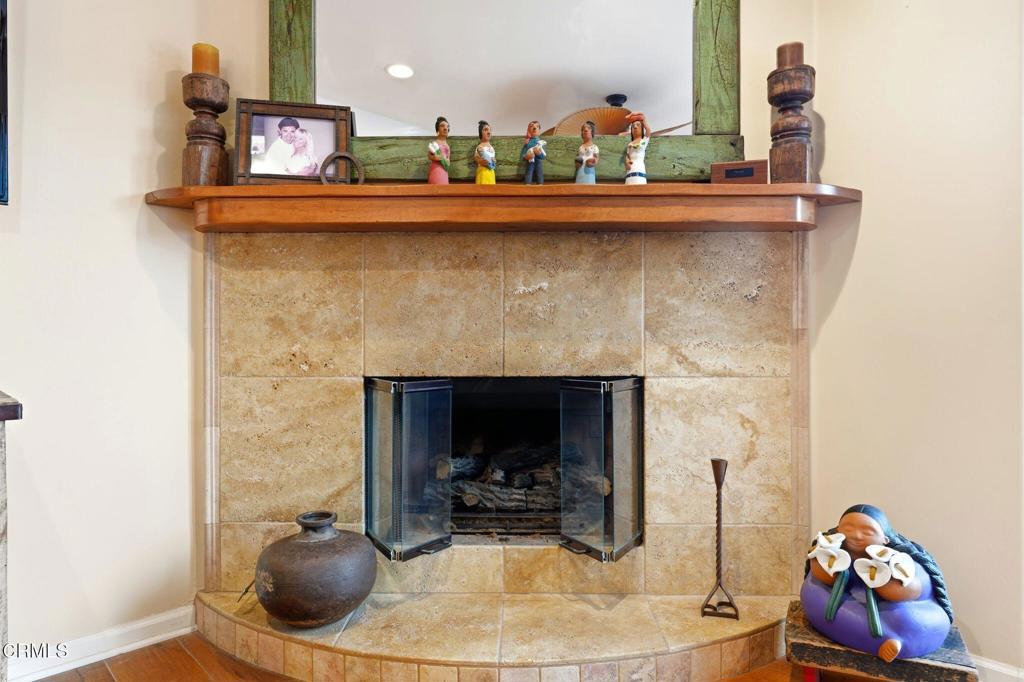137 Fillmore Avenue Oxnard, CA 93035 - Photo 19 of 73 a living room with furniture and a fireplace