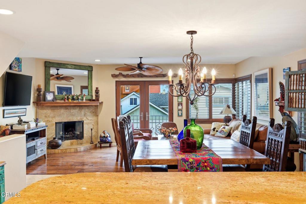 137 Fillmore Avenue Oxnard, CA 93035 - Photo 30 of 73 a living room with fireplace furniture and a flat screen tv