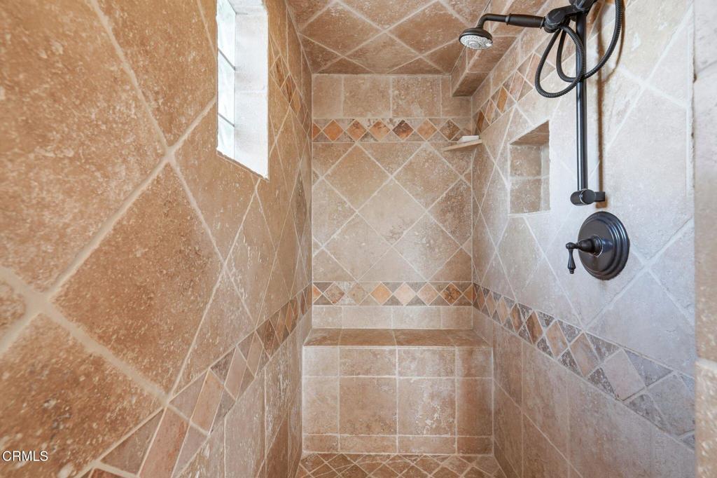 137 Fillmore Avenue Oxnard, CA 93035 - Photo 44 of 73 51_137_Fillmore_Ave (45)