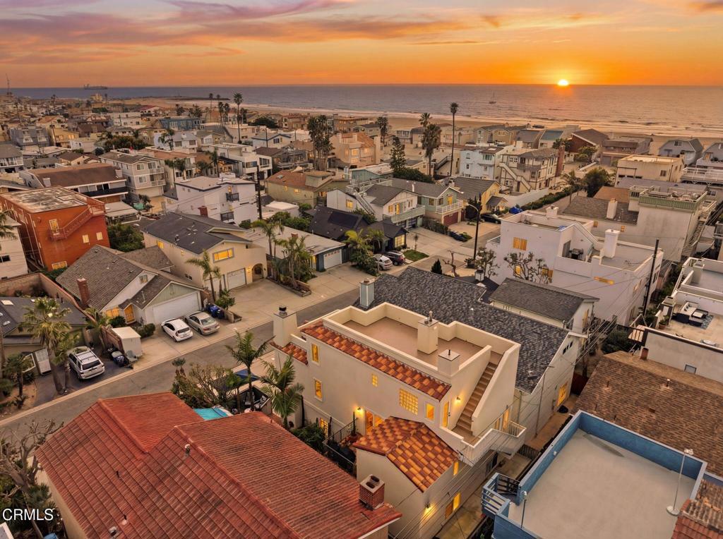137 Fillmore Avenue Oxnard, CA 93035 - Photo 57 of 73 an aerial view of a city with lots of residential buildings