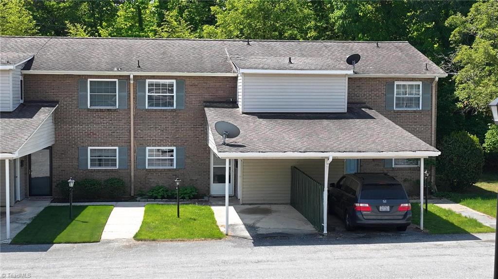 2214 Shadow Valley Road, Unit E High Point, NC 27265 - Photo 1 of 41