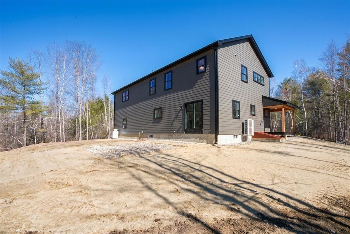 321 Pownal Road Freeport, ME 04032 - Photo 111 of 114 114-2026-04-07_Heather Roy_321 Pownal Rd