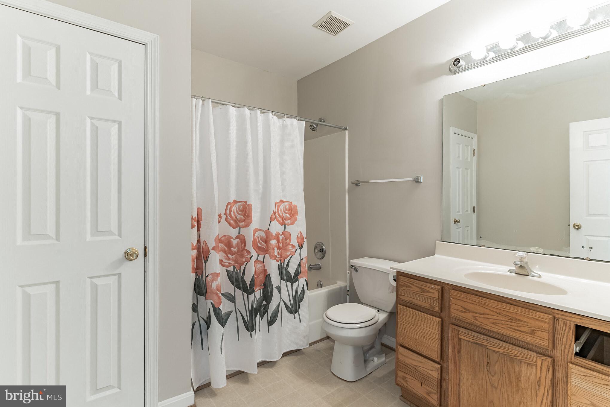 7209 Allentown Road Fort Washington, MD 20744 - Photo 22 of 29 Basement Full Bathroom