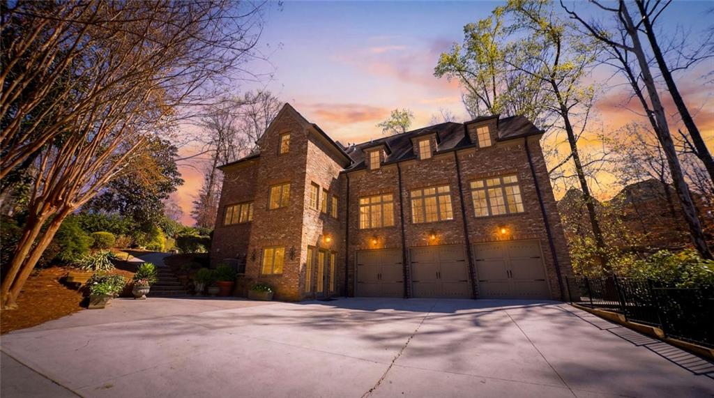 115 Mount Paran Ridge Atlanta, GA 30327 - Photo 8 of 92