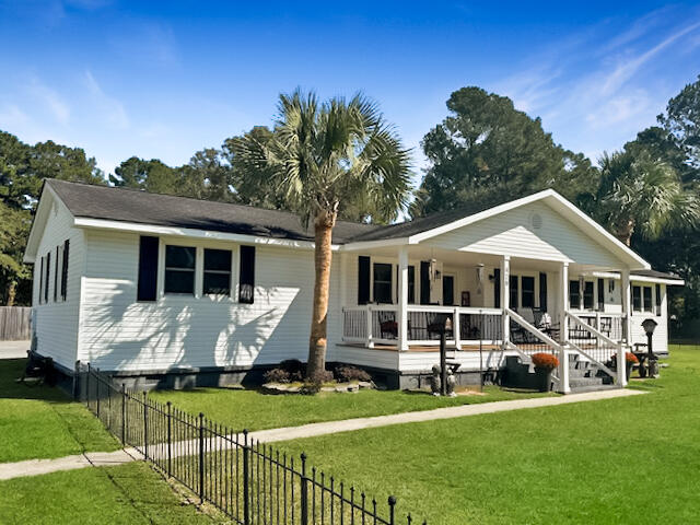 420 Farrell Street Moncks Corner, SC 29461 - Photo 2 of 25 IMG_1762