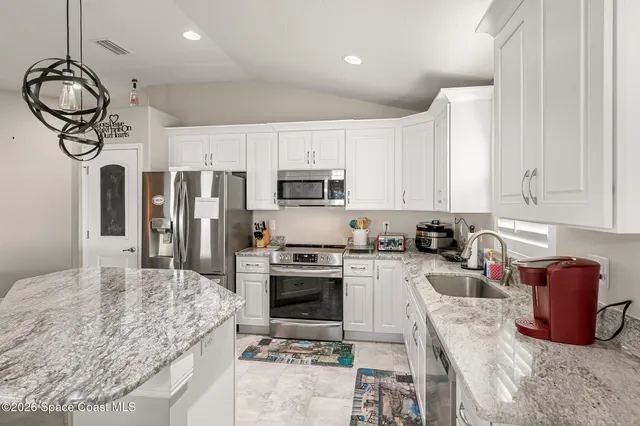 $399,900 | 1636 Alaqua Way, Melbourne, FL 32904