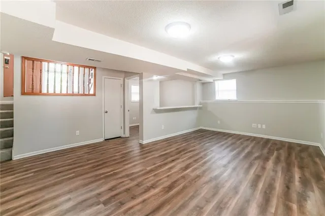 $2,215 | 1108 Park Drive, Greenwood, MO 64034