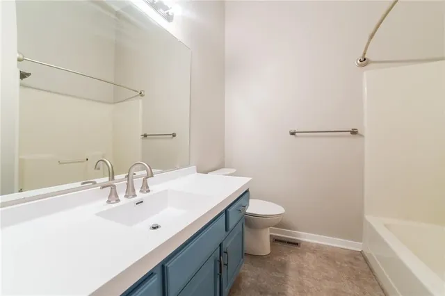 $2,215 | 1108 Park Drive, Greenwood, MO 64034