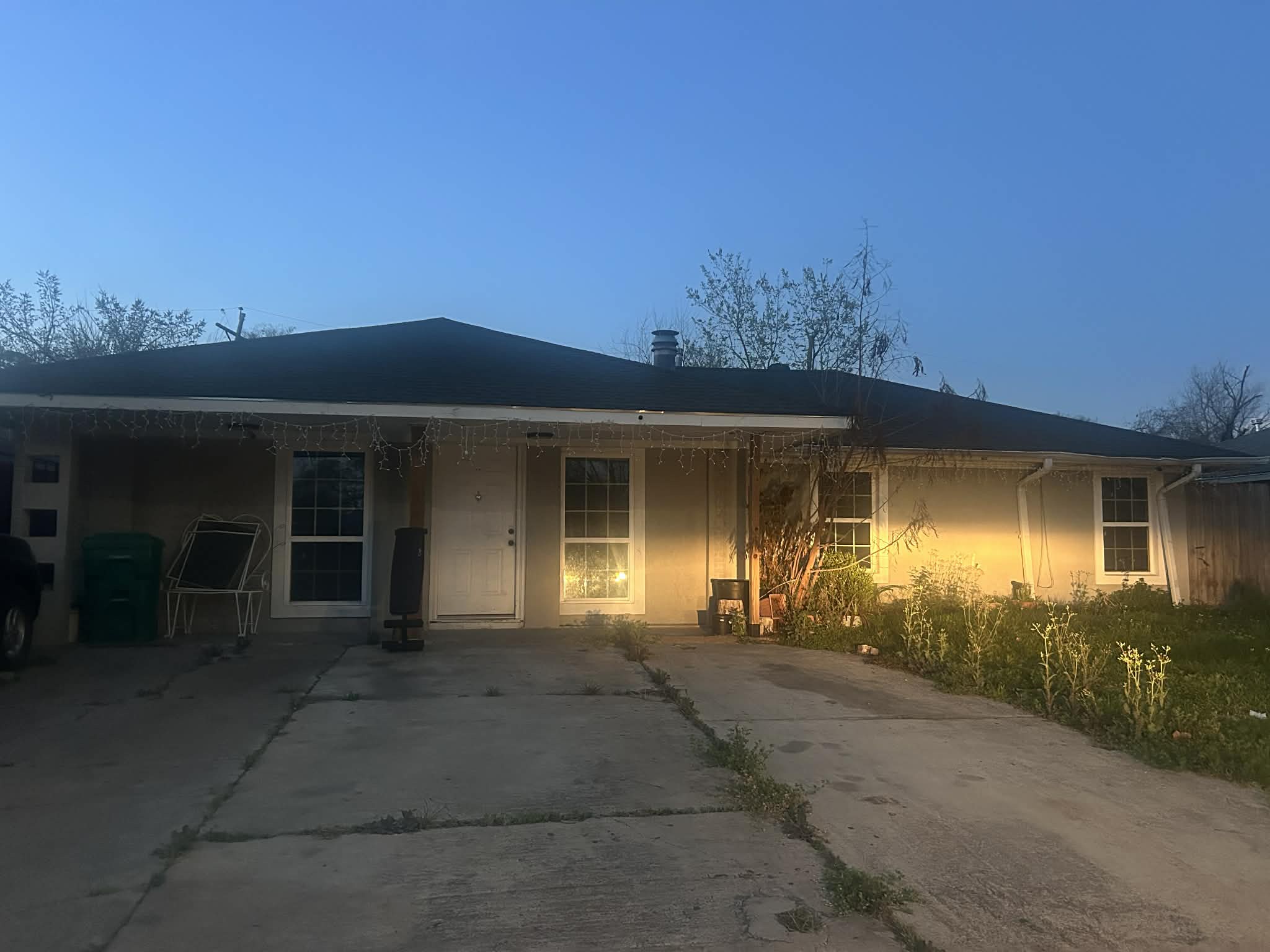 9227 Laura Koppe Road Houston, TX 77078 - Photo 1 of 12