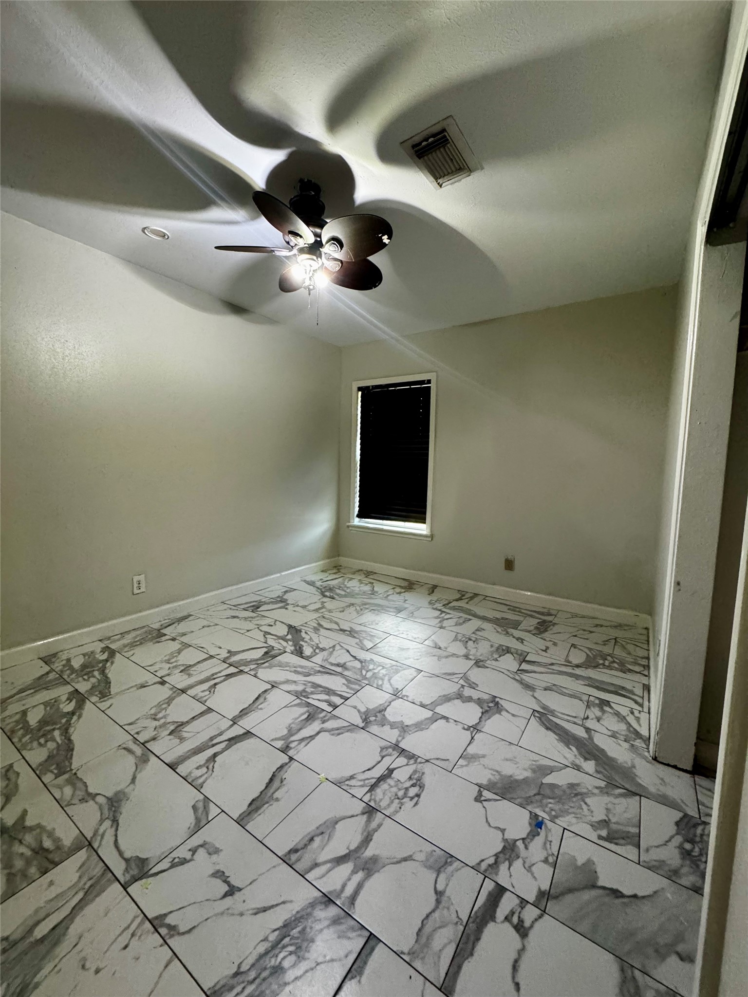 9227 Laura Koppe Road Houston, TX 77078 - Photo 11 of 12