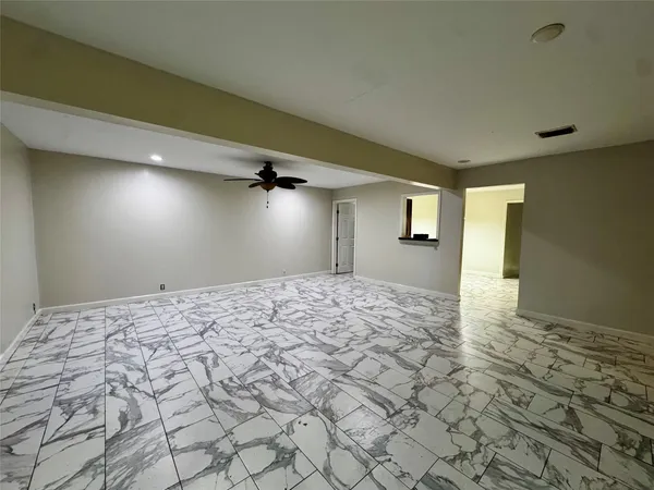 $1,800 | 9227 Laura Koppe Road, Houston, TX 77078