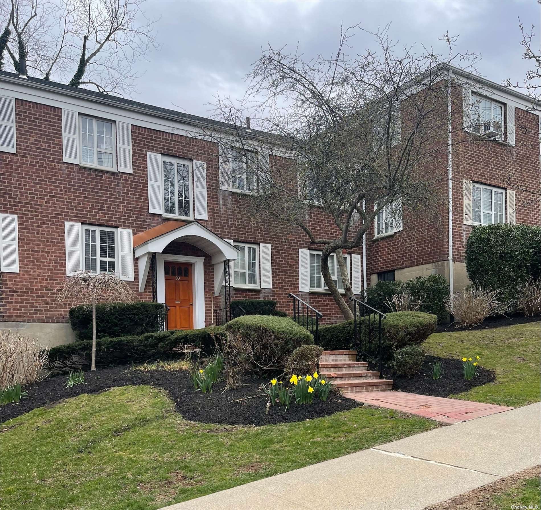 50 Nathan Hale Drive, Unit 51B, Huntington, NY 11743 Compass