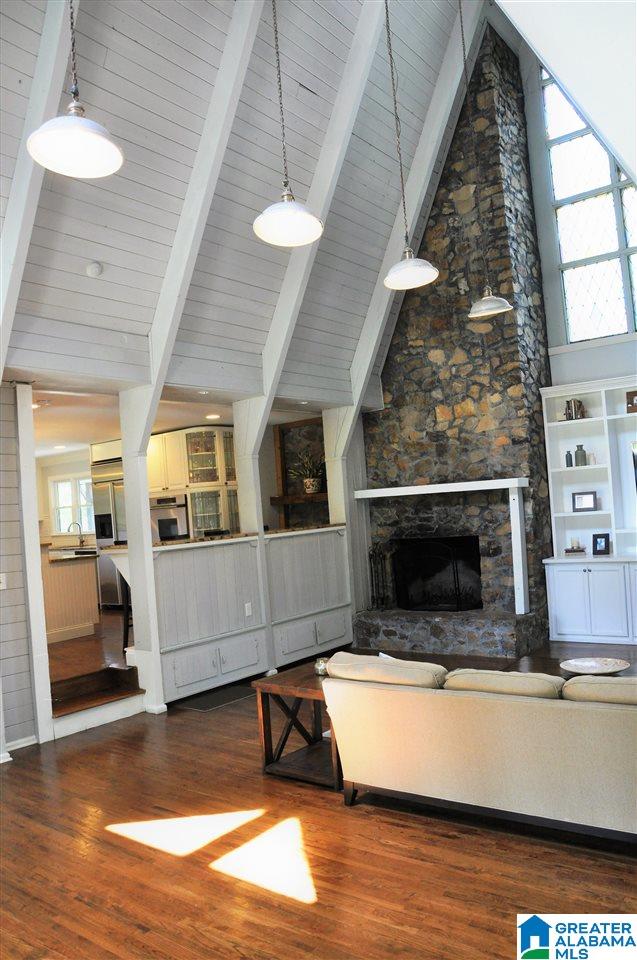 1200 Martin Street Pelham, AL 35124 - Photo 4 of 38