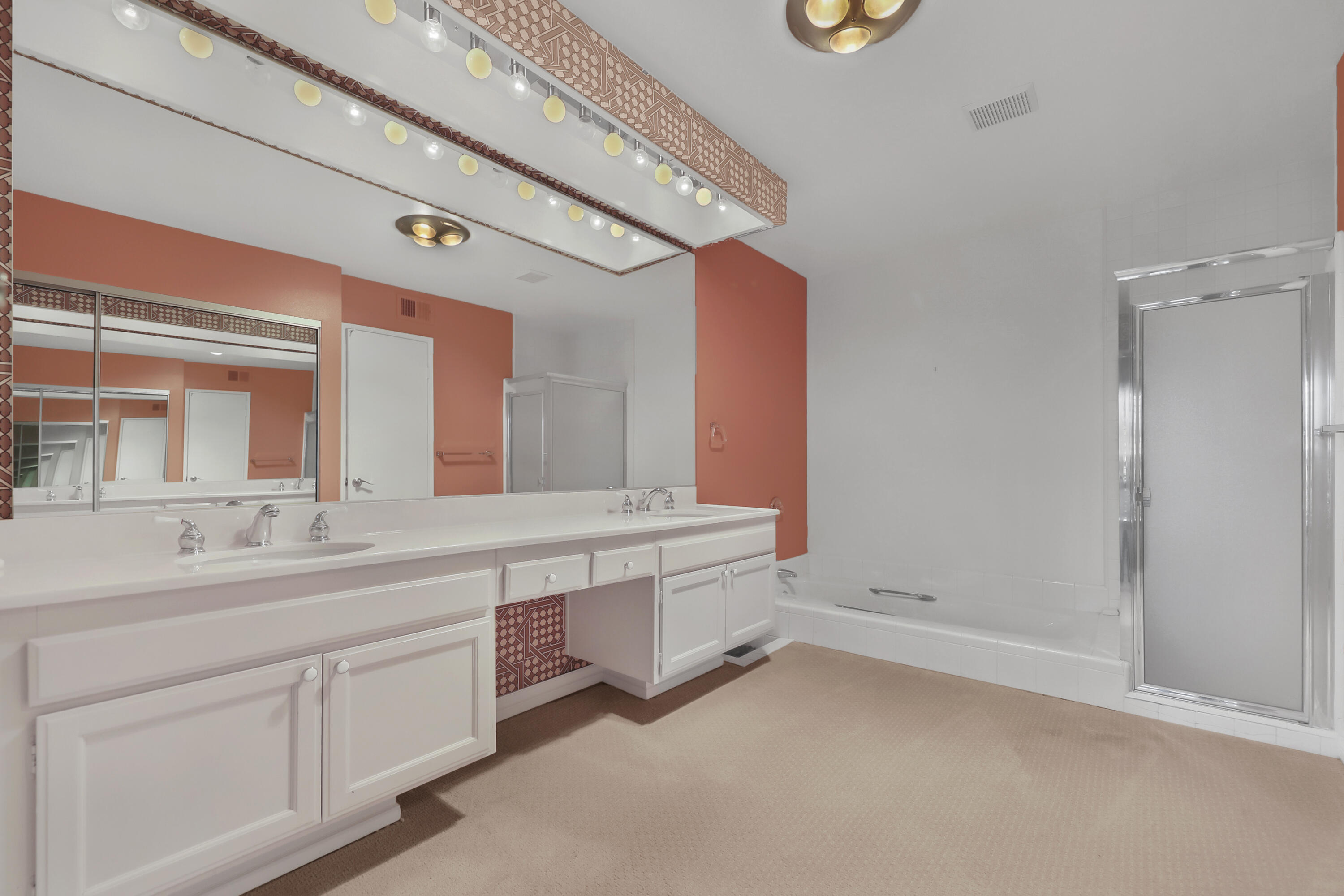 16 Haig Drive Rancho Mirage, CA 92270 - Photo 13 of 35 PRIMARY BATHROOM