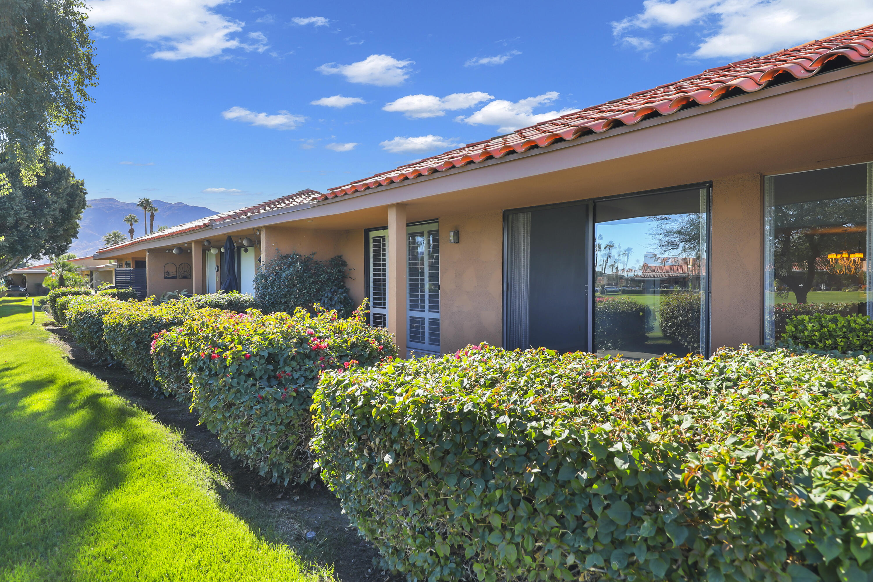 16 Haig Drive Rancho Mirage, CA 92270 - Photo 25 of 35 REAR PATIO