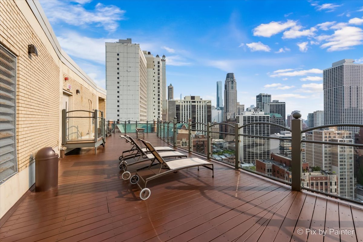 1150 North Lake Shore Drive, Unit 19A Chicago, IL 60611 - Photo 19 of 34 a view of roof deck with patio