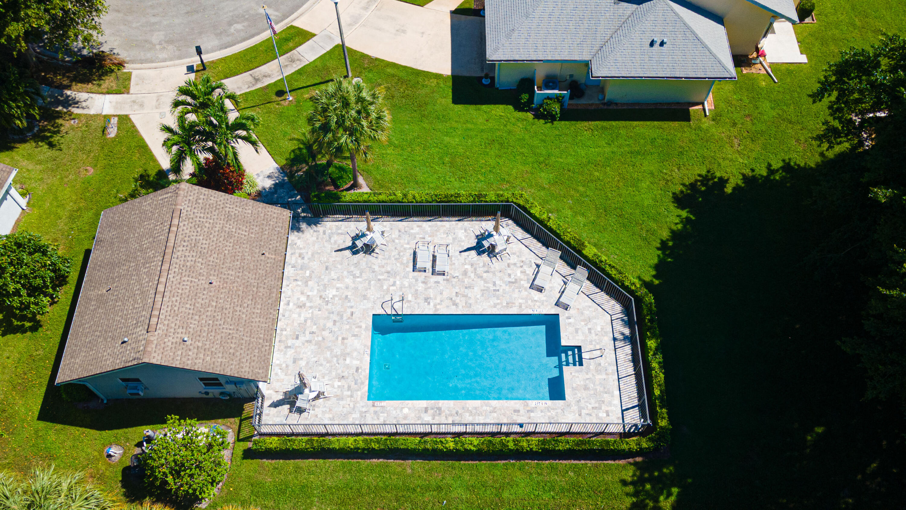 2477 Par Circle Delray Beach, FL 33445 - Photo 34 of 34 a view of a house with a yard