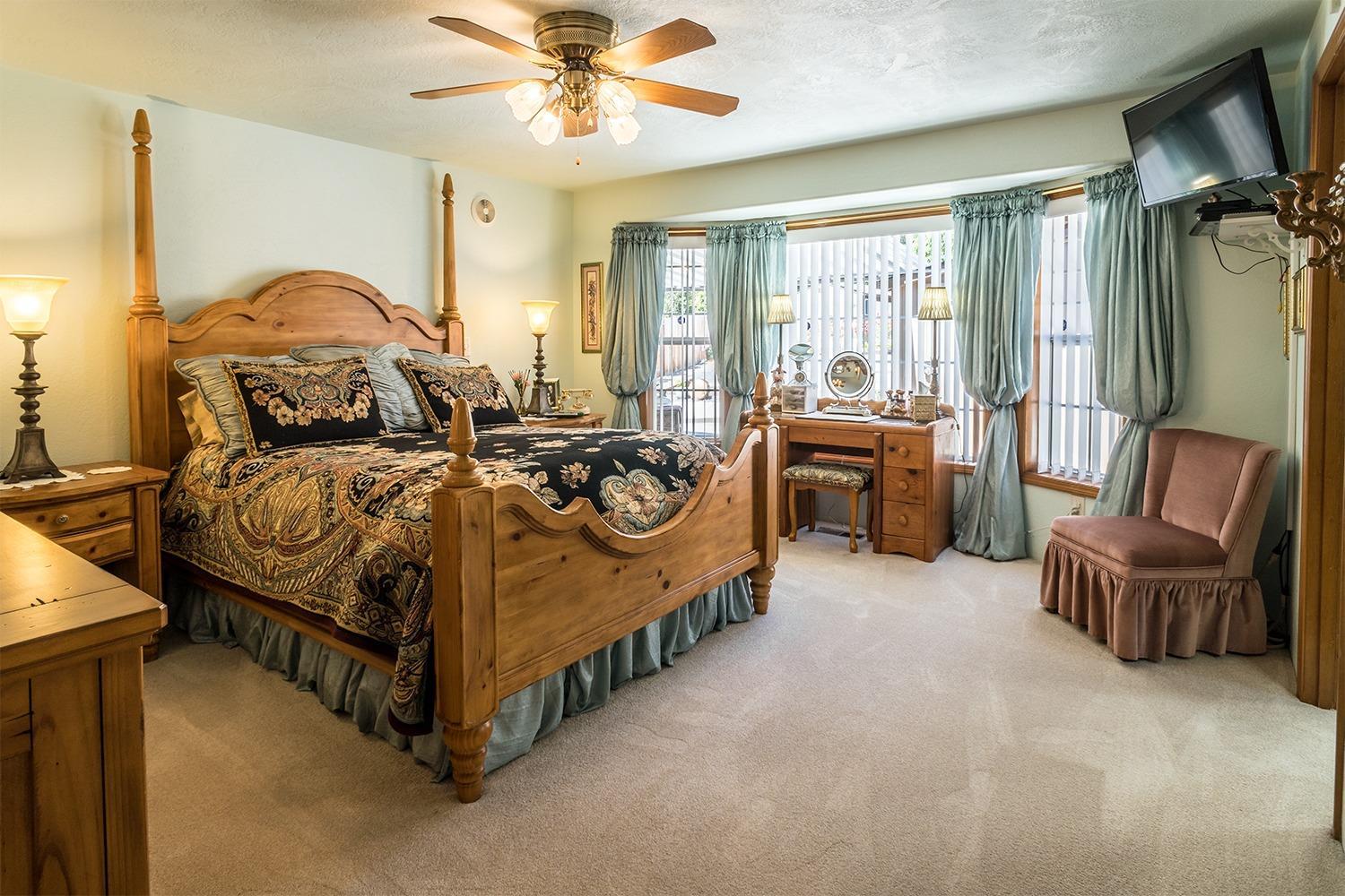 2715 Roberts Road Medford, OR 97504 - Photo 19 of 31 Additional Photo