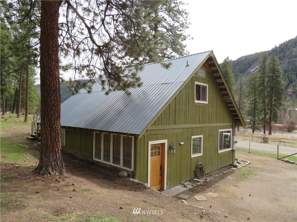 576 Customs Road Curlew, WA 99118 - Photo 17 of 23 Gallery Image 17