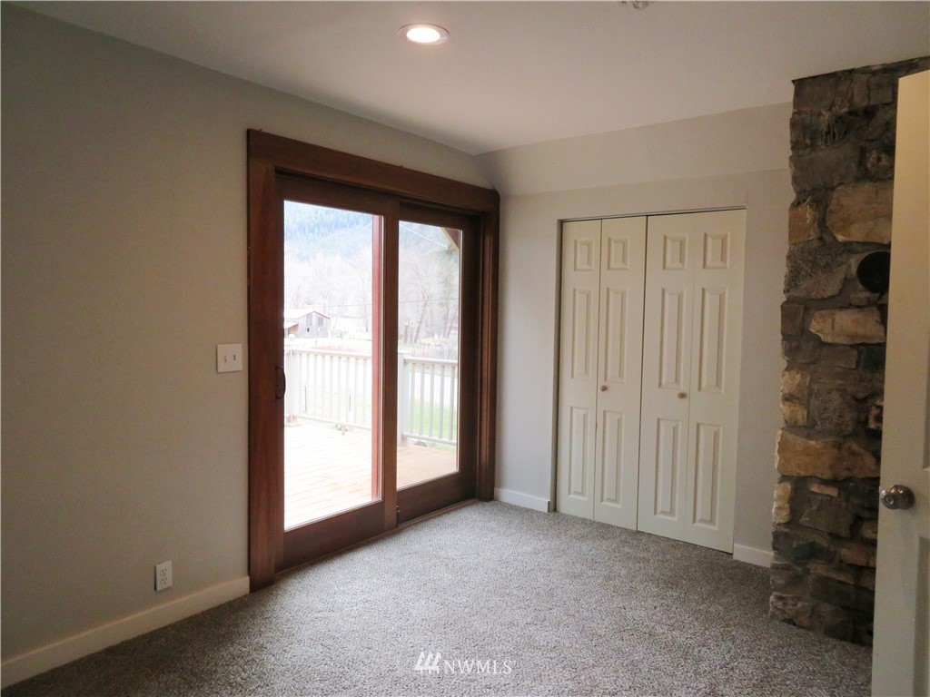 576 Customs Road Curlew, WA 99118 - Photo 9 of 23 Gallery Image 9