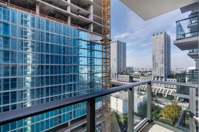 $430,000 | 11 Northeast 6th Street, Unit 2206, Miami, FL 33132