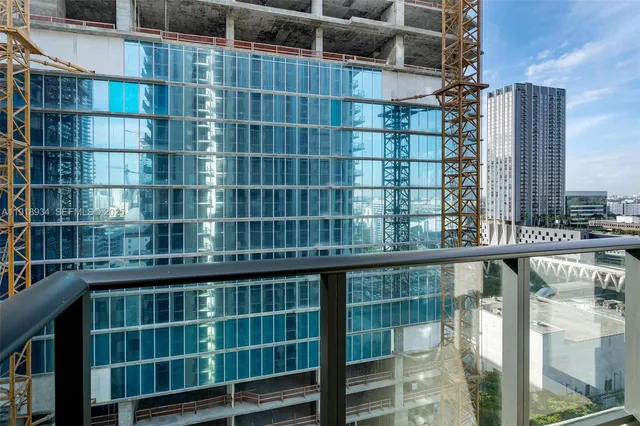 $430,000 | 11 Northeast 6th Street, Unit 2206, Miami, FL 33132