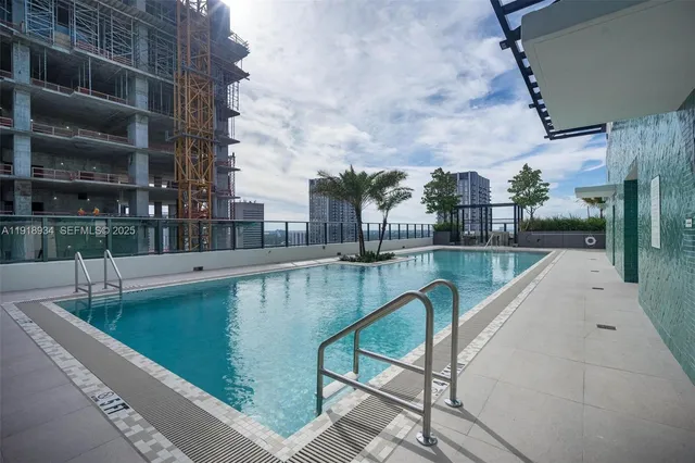 $430,000 | 11 Northeast 6th Street, Unit 2206, Miami, FL 33132