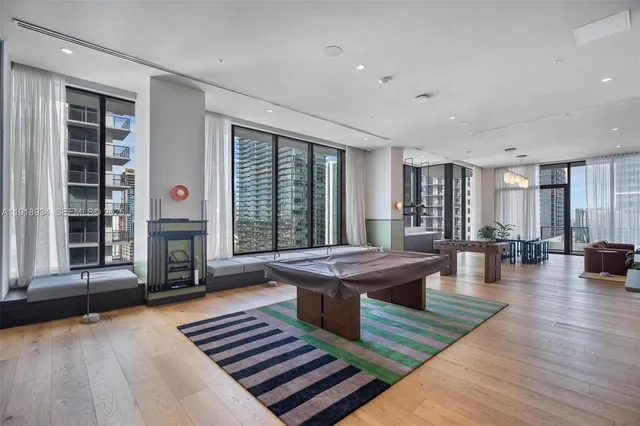 $430,000 | 11 Northeast 6th Street, Unit 2206, Miami, FL 33132