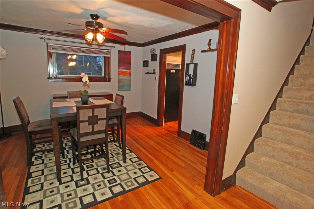 1629 Edgefield Road Lyndhurst, OH 44124 - Photo 9 of 22