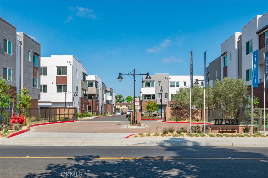 609 South Lyon Street Santa Ana, CA 92705 - Photo 37 of 52 a view of a city street from a building