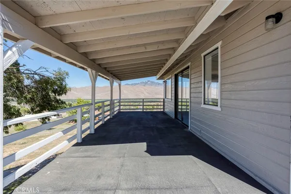$359,990 | 4921 Bella Vista Drive, Weldon, CA 93283