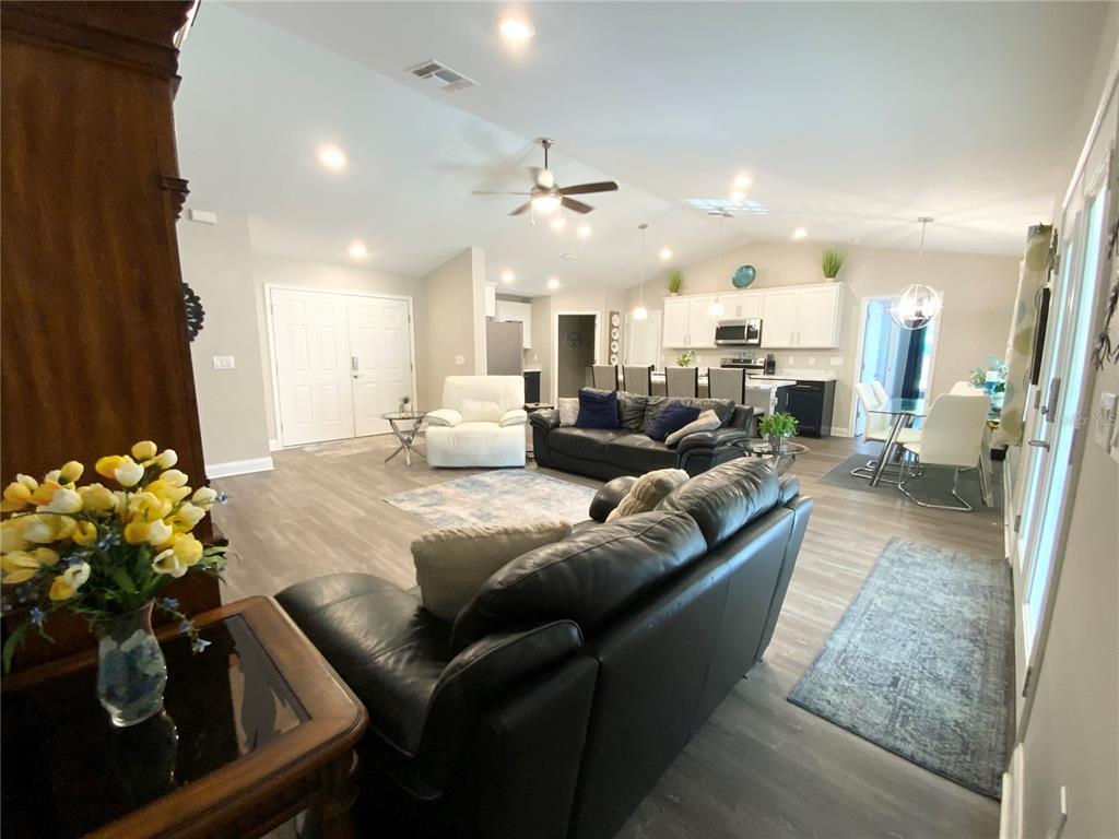 692 Howard Road Auburndale, FL 33823 - Photo 8 of 59