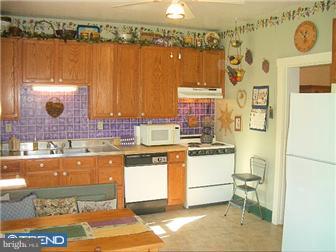 124 Bridge Street Spring City, PA 19475 - Photo 6 of 9 Kitchen