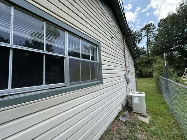 $155,999 | 537 Tree Line Drive, Onalaska, TX 77360