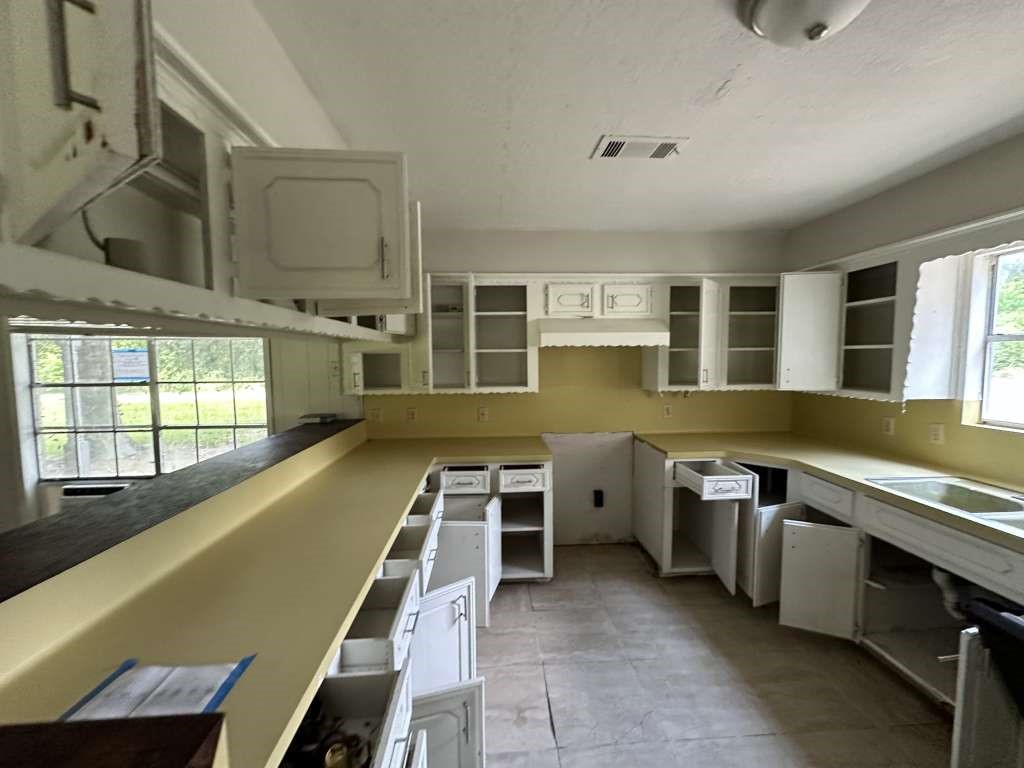 537 Tree Line Drive Onalaska, TX 77360 - Photo 7 of 17