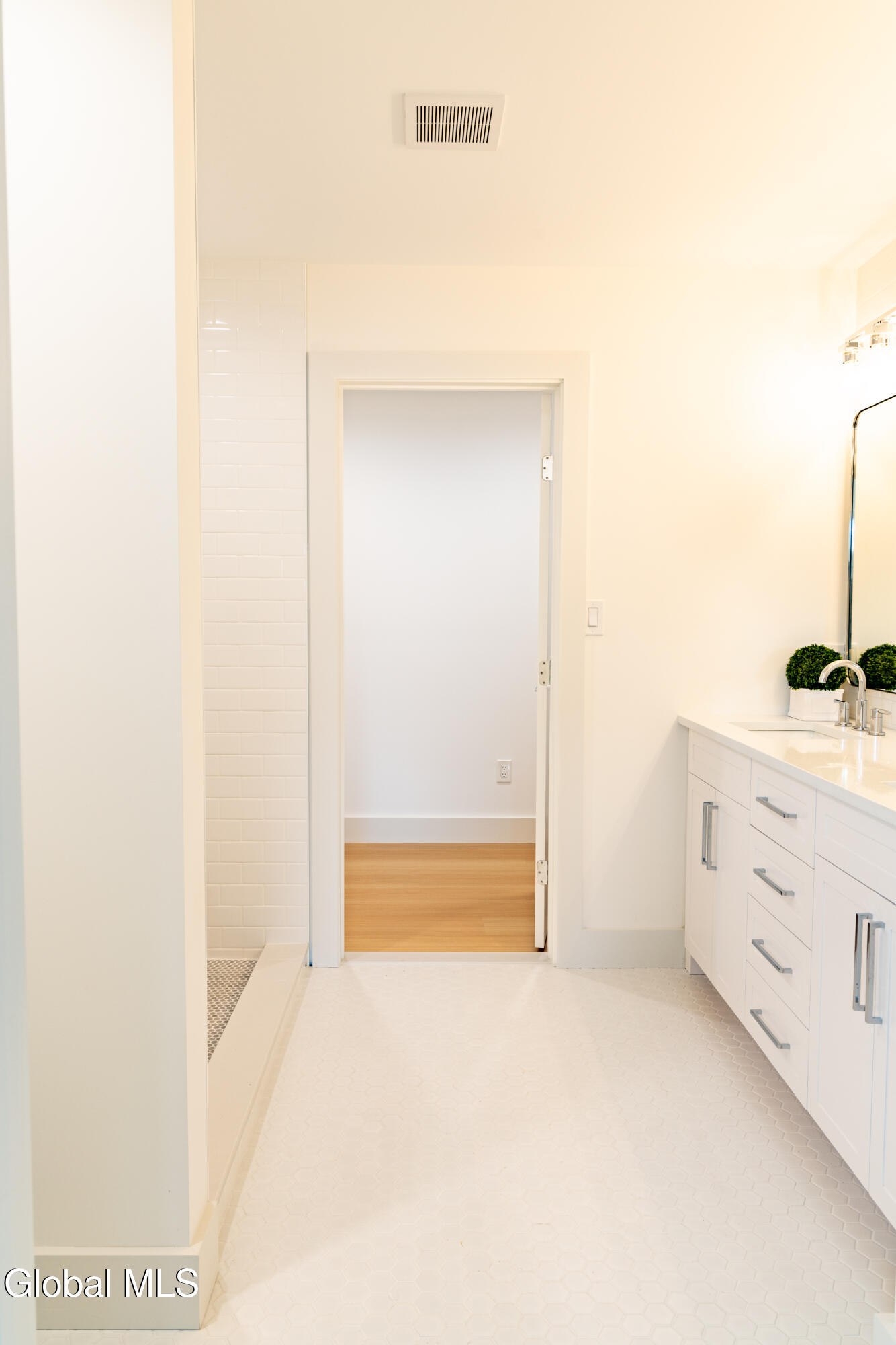 133 Marjorie Lane, Unit 1 Middleburgh, NY 12122 - Photo 32 of 47 133-1_0031