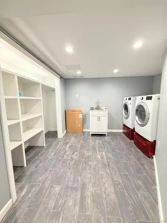 $6,000 | 3 Grant Avenue, Albertson, NY 11507