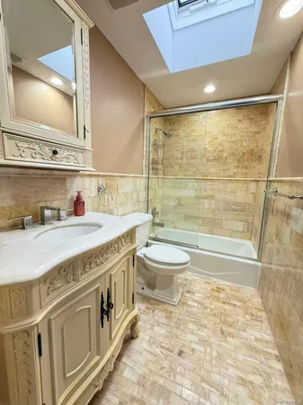 $6,000 | 3 Grant Avenue, Albertson, NY 11507