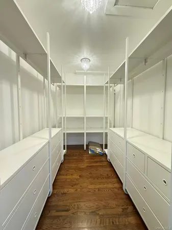 $6,000 | 3 Grant Avenue, Albertson, NY 11507