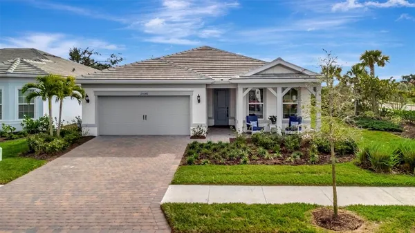 $749,900 | 25042 Coquina Rdg Way, Englewood, FL 34223