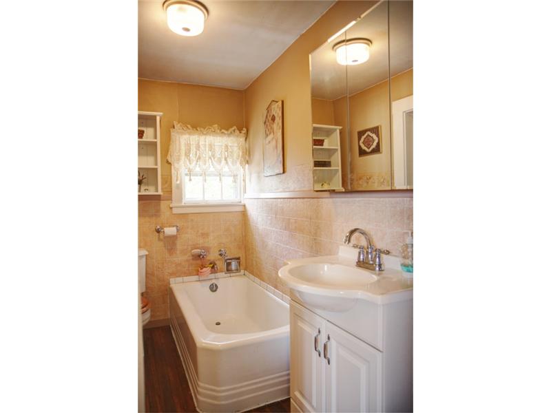 9 Old W Wrentham Road Cumberland, RI 02864 - Photo 16 of 25 Bathroom.