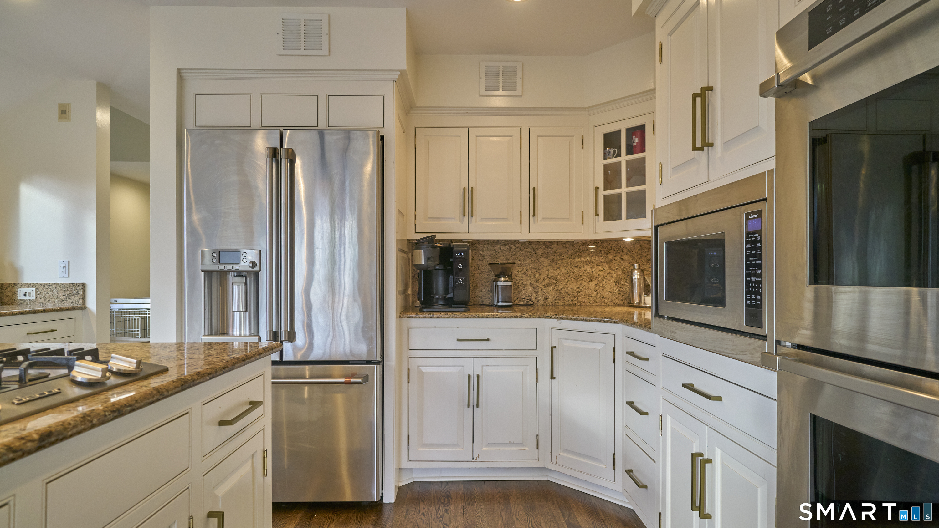 19 Money Point Road Stonington, CT 06355 - Photo 17 of 34