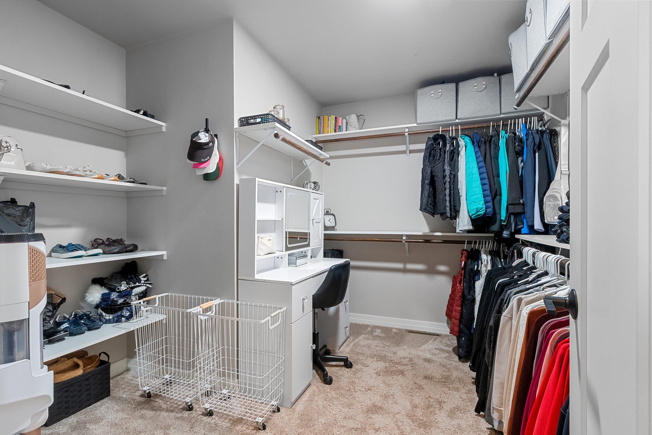 2885 Sussex Road Green Bay, WI 54311 - Photo 32 of 72