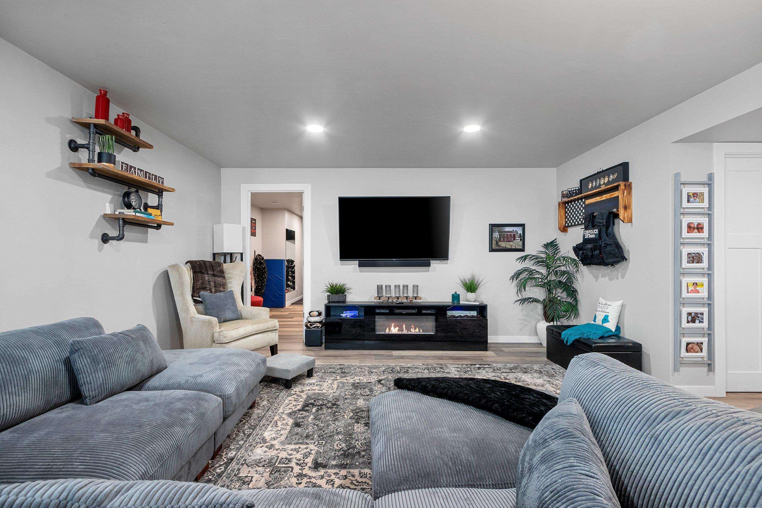 2885 Sussex Road Green Bay, WI 54311 - Photo 52 of 72